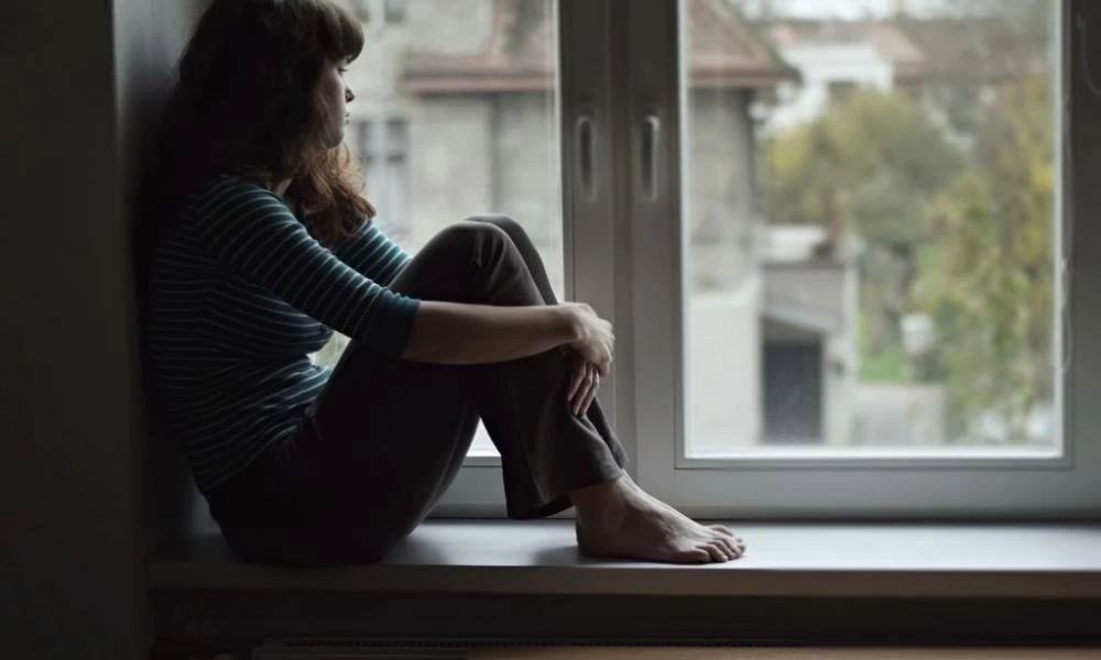 Δημοσκόπηση: Ο κόσμος χρειάζεται ανοικτά καταστήματα, μετακινήσεις και κοινωνικοποίηση